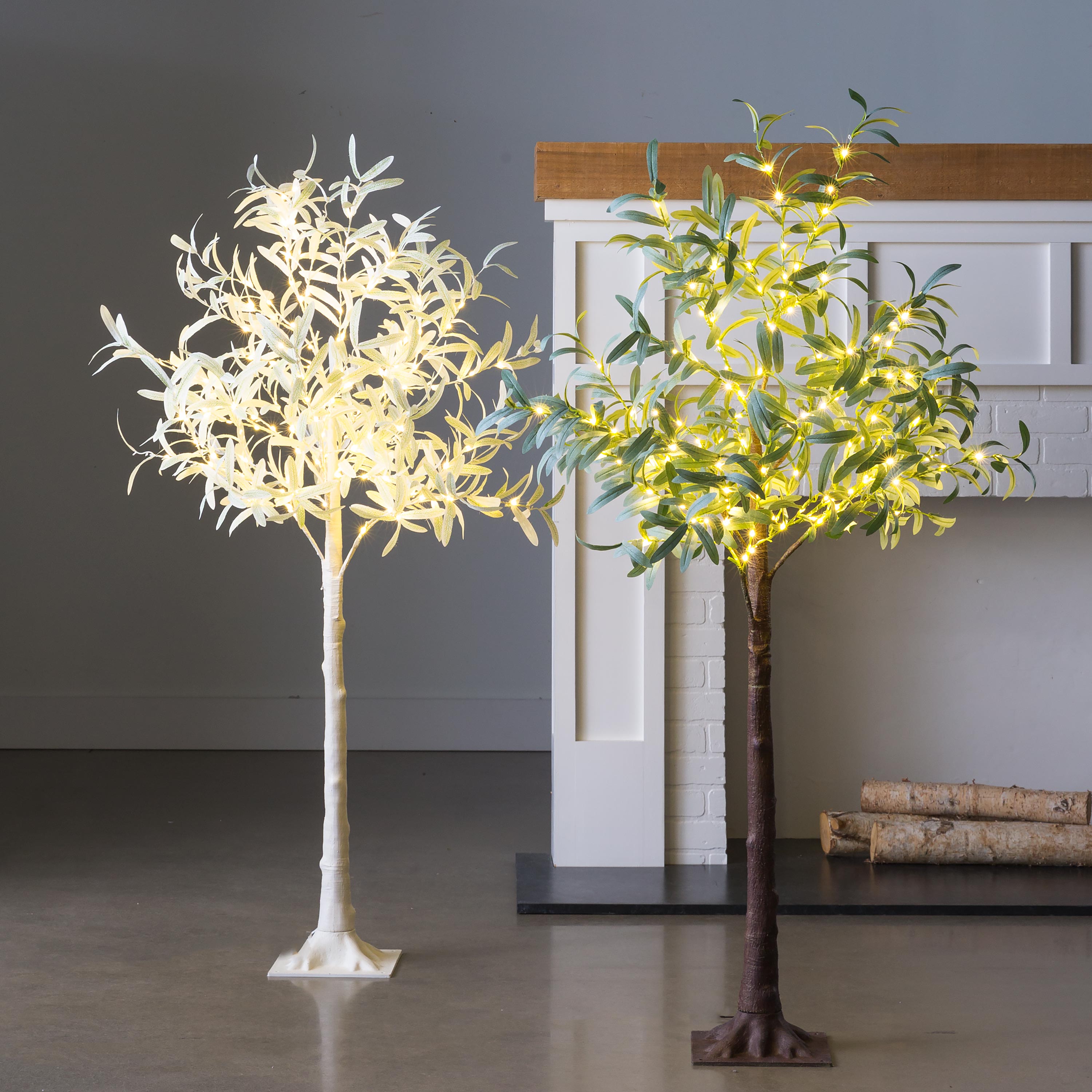 Indoor/ Outdoor Faux Lighted Olive Tree