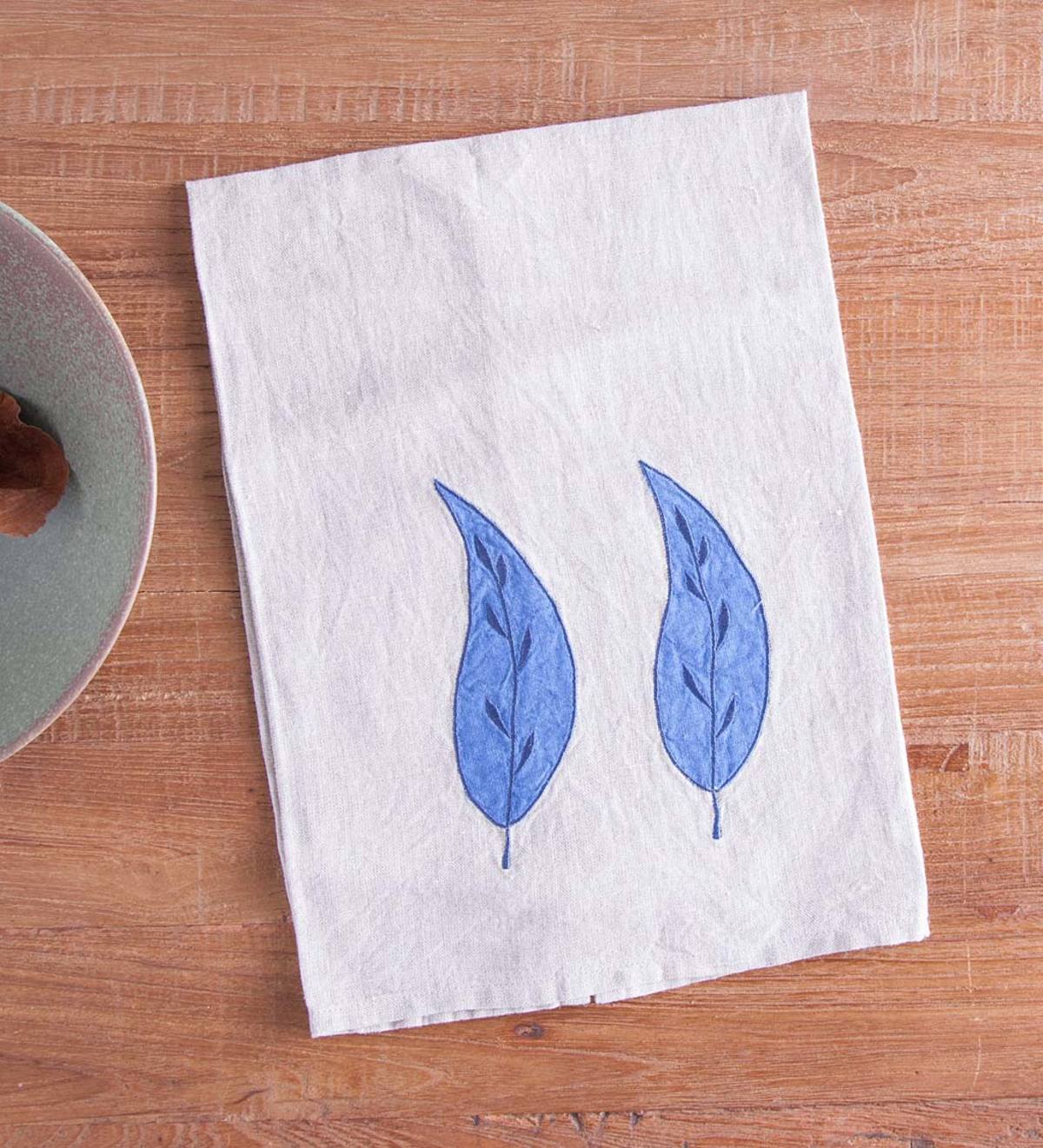 Set of 2 Linen Eco Leaf Kitchen Towels