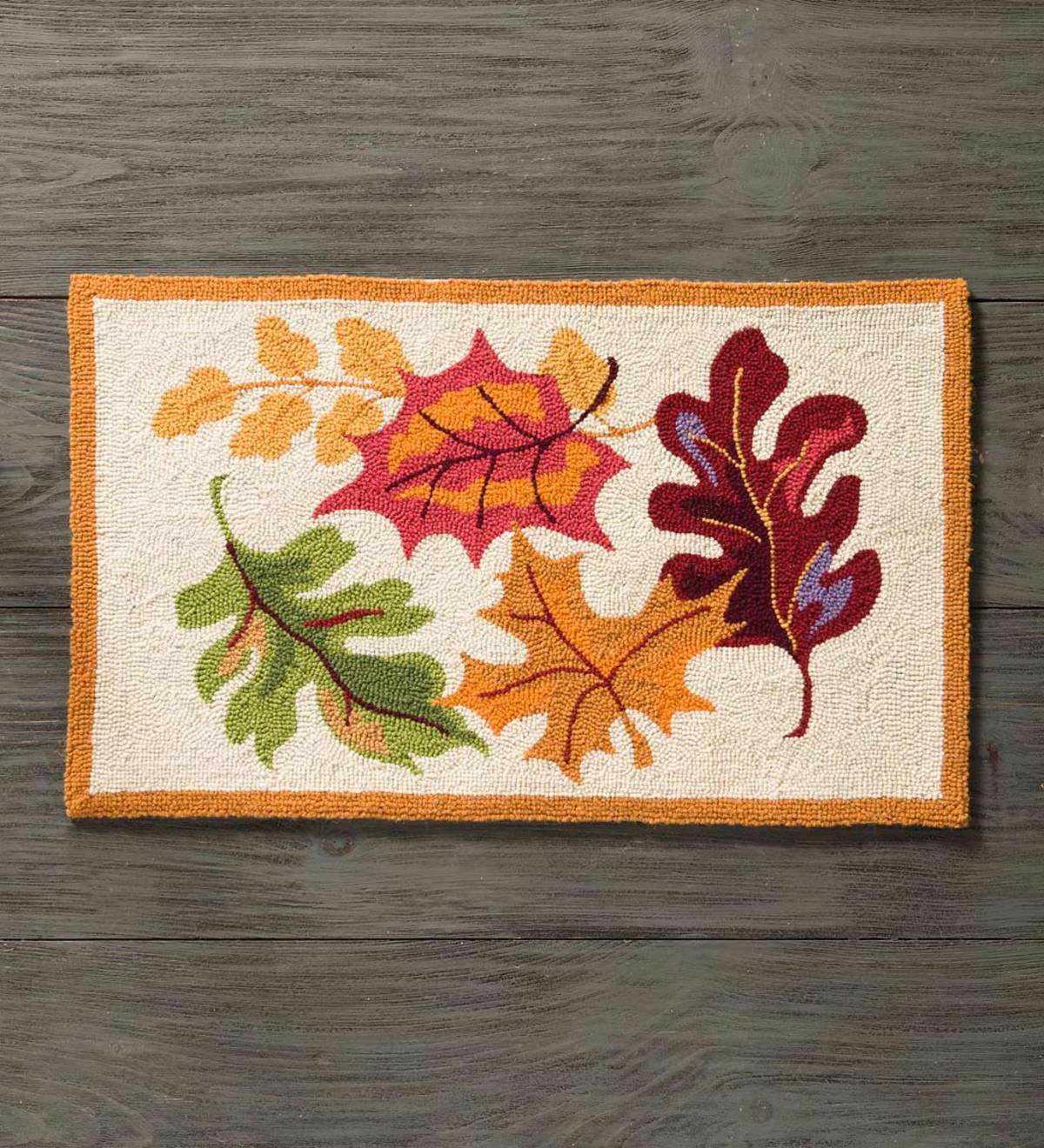 Hand-Hooked Wool Fall Leaves Accent Rug
