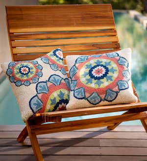 Medallion Hand-Hooked Wool Pillow Collection