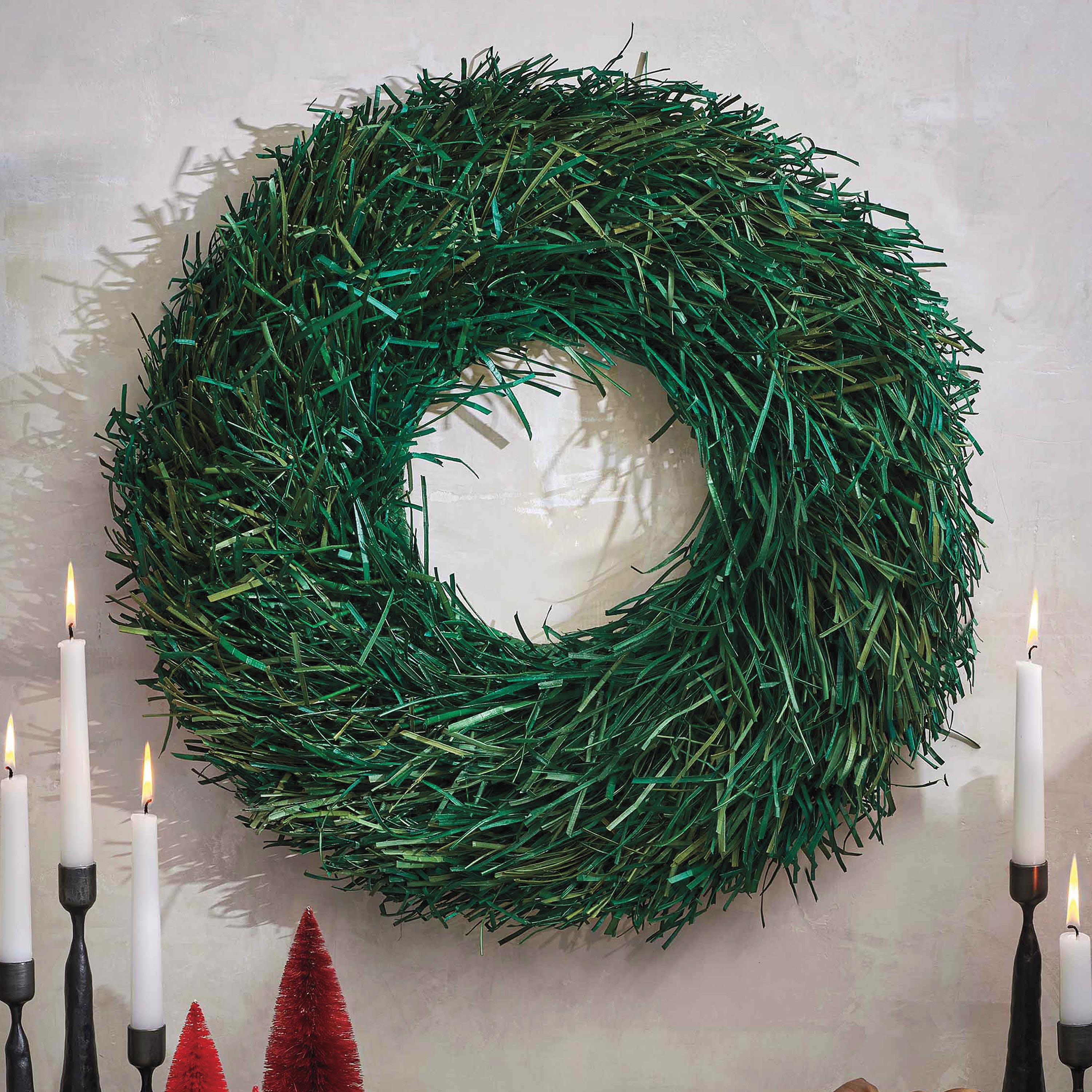 Natural Reed Wonderland Wreath Collection