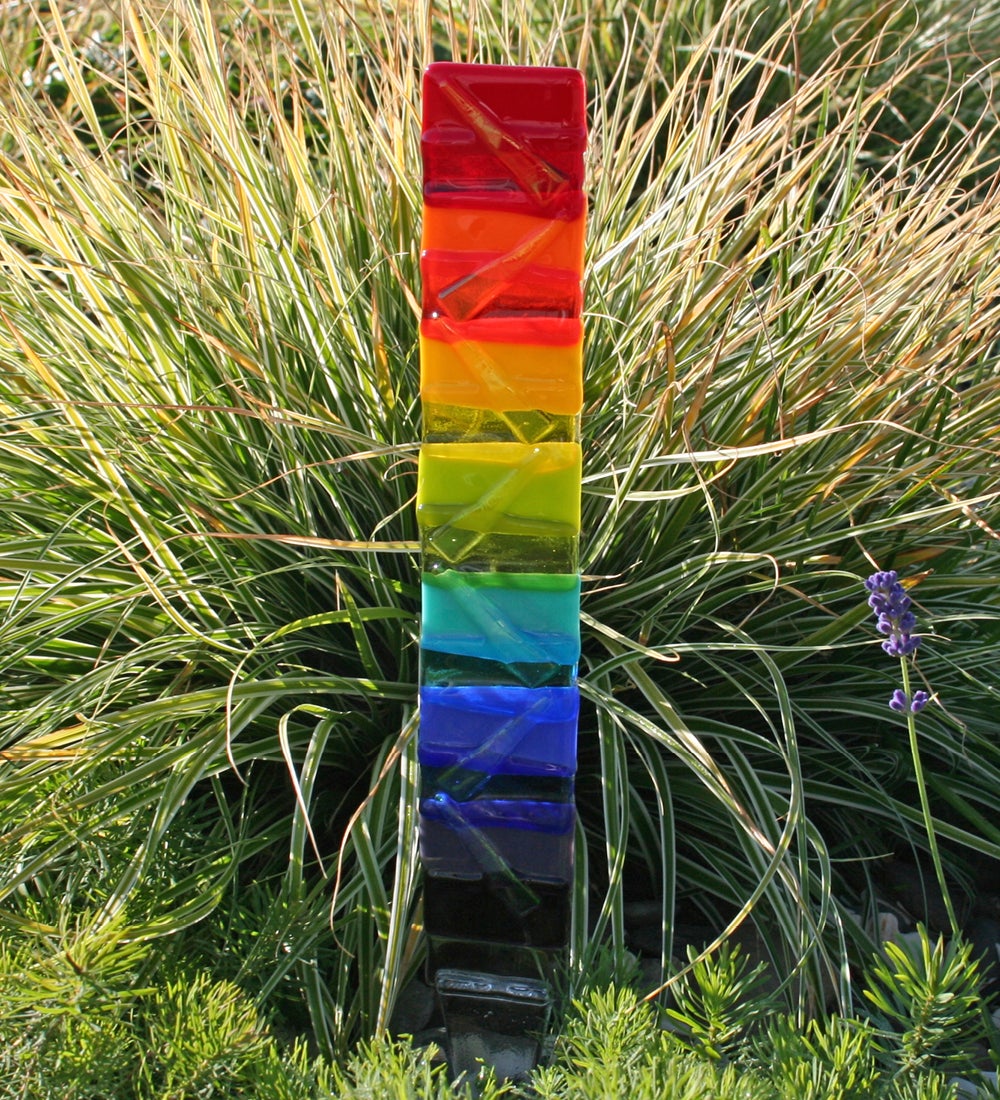Garden Art Fused Glass Totem Stake swatch image