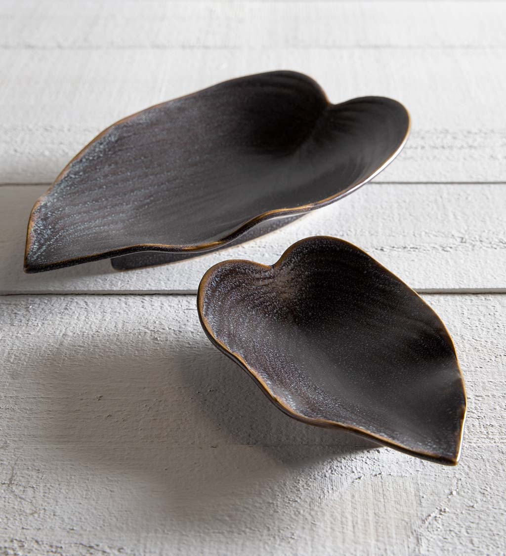 Begonia Leaf Ceramic Tray Collection