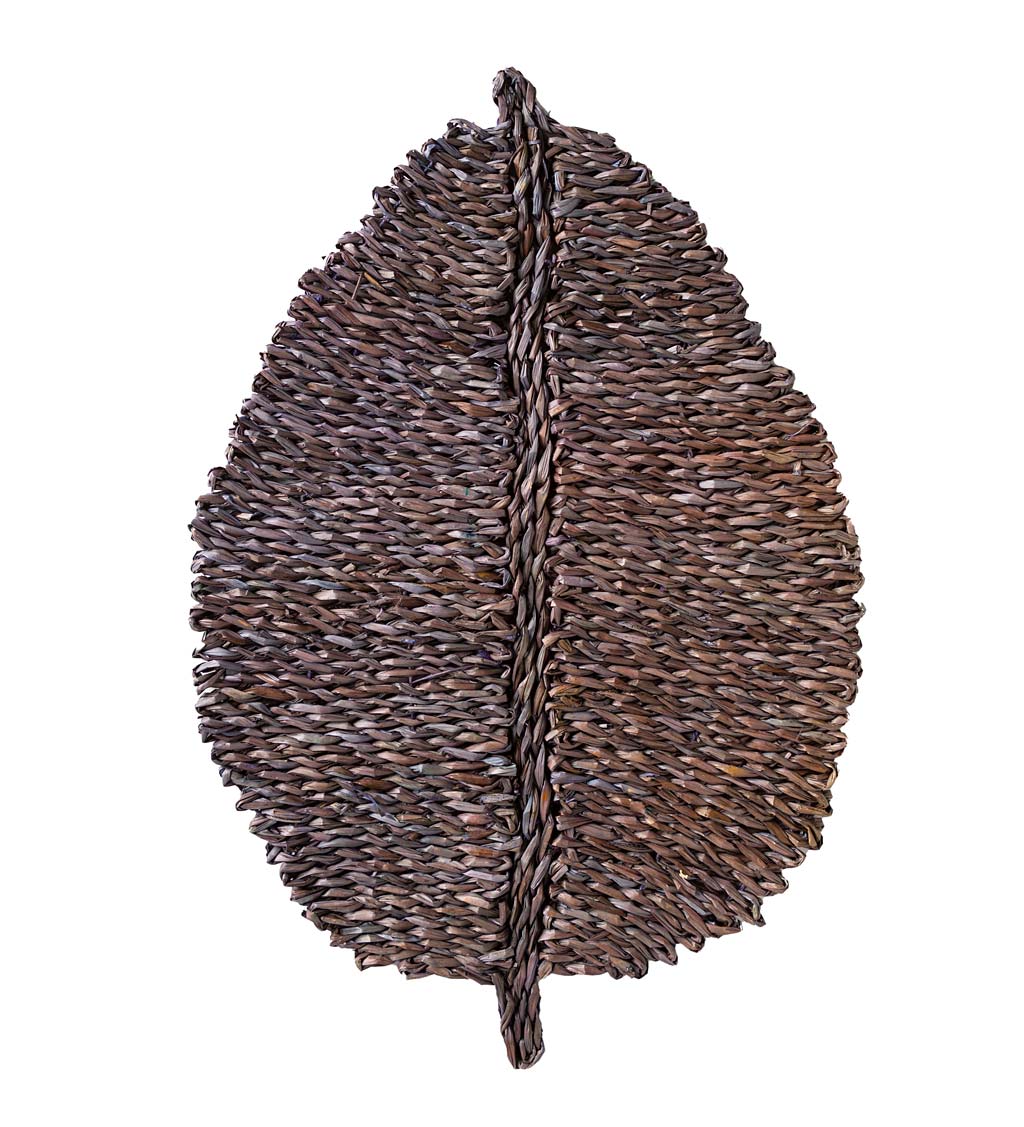 Hand-Woven Leaf Shaped Seagrass Placemat