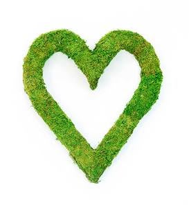 Moss Heart Wreath, 18"
