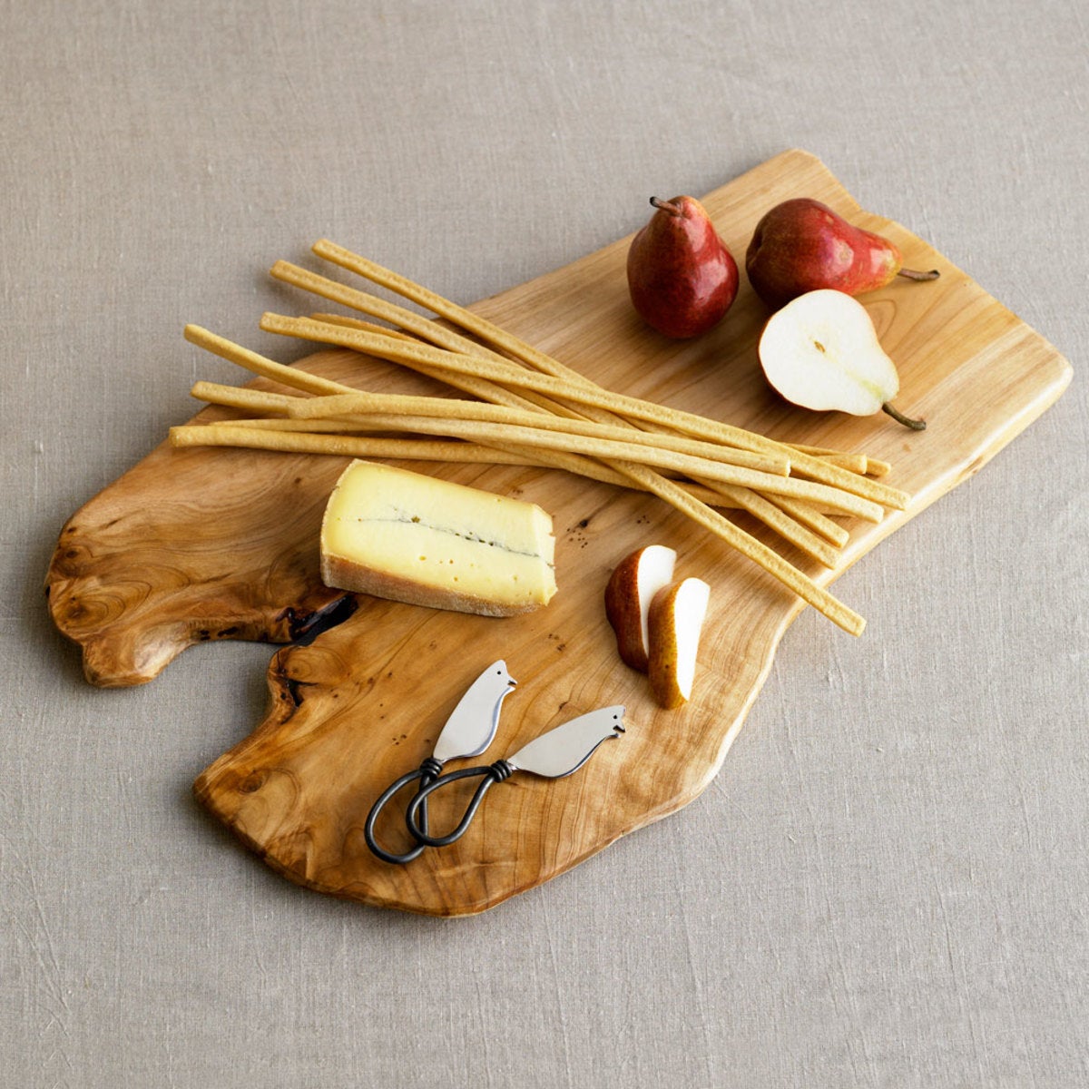 Root of the Earth Cheese Board with Cheese Knives